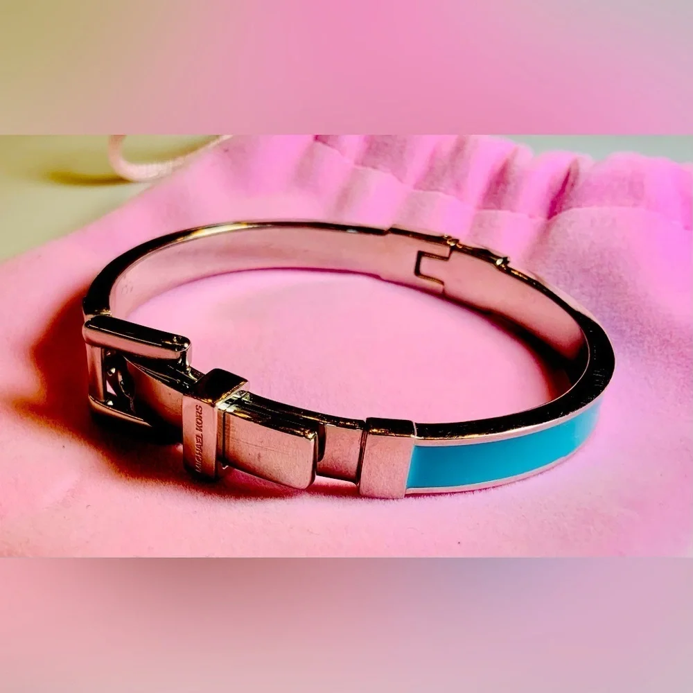 Michael Kors Buckle Bracelet Bangle EUC